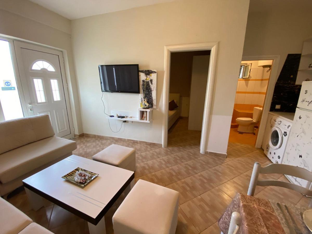 Full Moon Apartments Ksamil Bagian luar foto