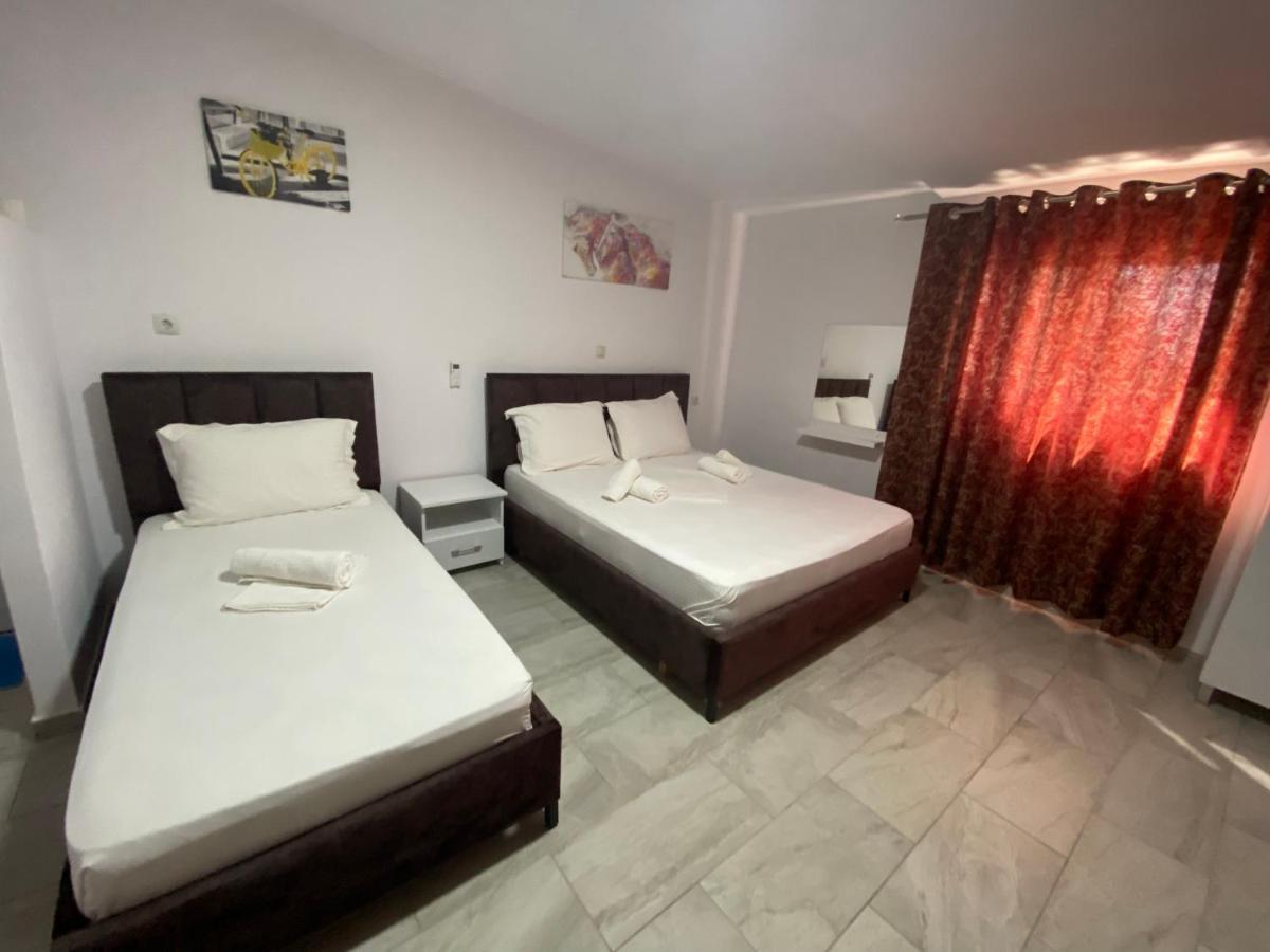 Full Moon Apartments Ksamil Bagian luar foto