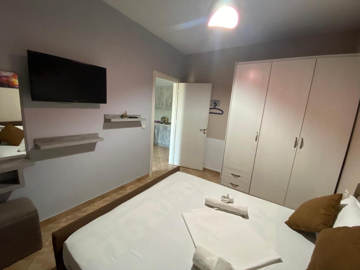 Full Moon Apartments Ksamil Bagian luar foto