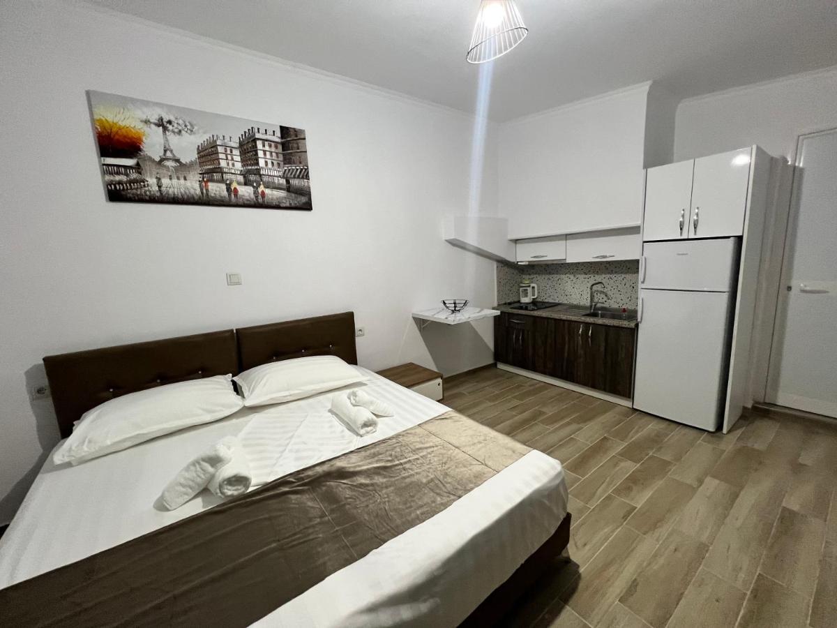 Full Moon Apartments Ksamil Bagian luar foto